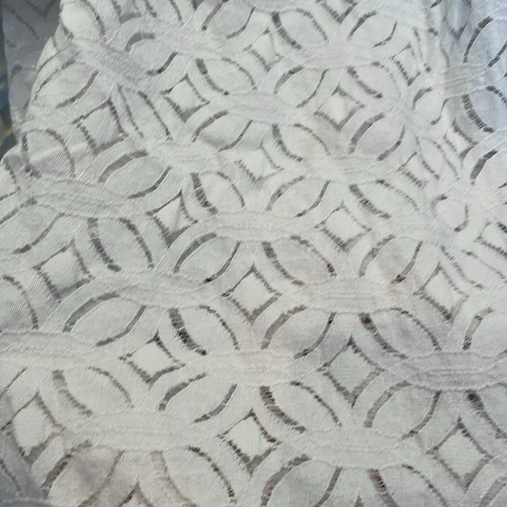 White Lace Ruffle Top - Picture 4 of 6